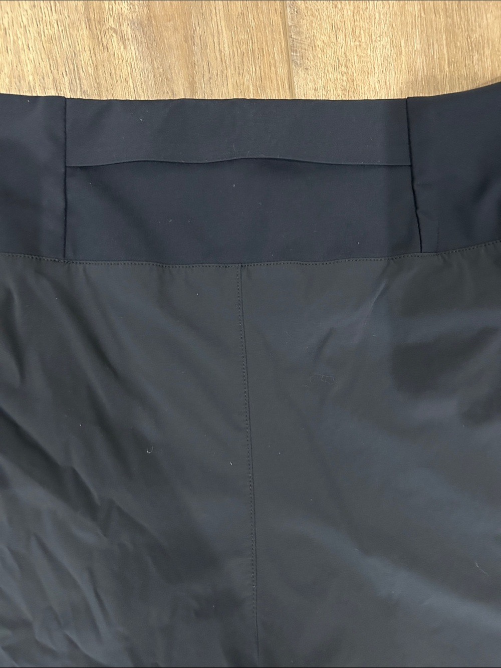 On Running | Women’s Black Athletic Shorts | Reflective Logo - Picture 5 of 5